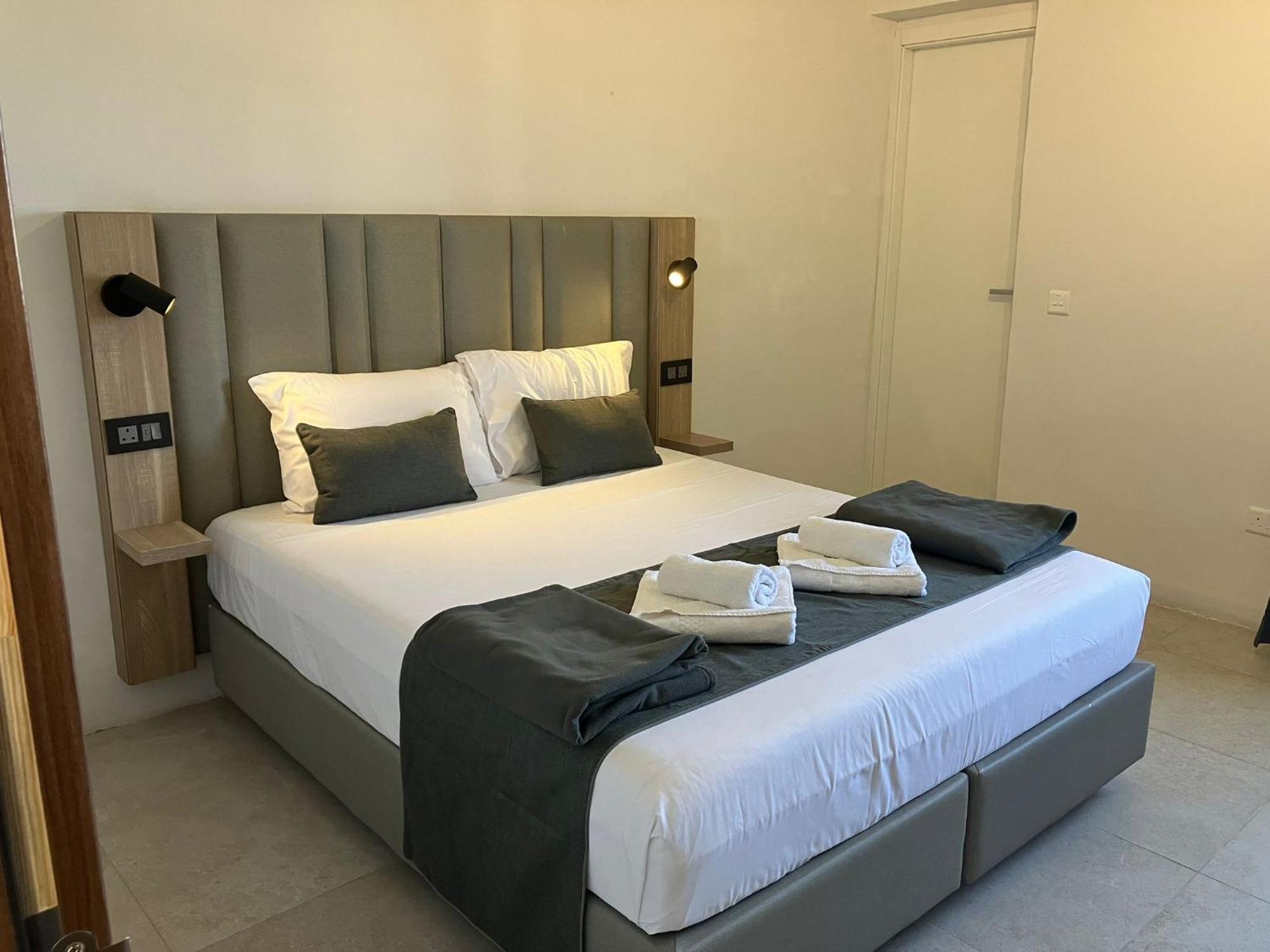 Mulberry Suites Valletta Exteriör bild